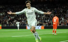 Barcelona, Real Madrid e PSG: como a base virou uma fonte de riqueza