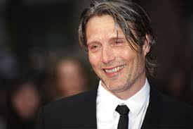 BRIGITTE-woman.de: Der Altonaer Arzt <b>Johann Friedrich Struensee</b> war ein Mann <b>...</b> - mads-mikkelsen-300