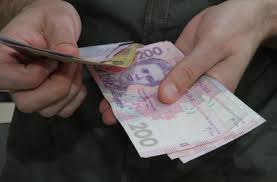 Українських пенсіонерів почали обкрадати по-новому