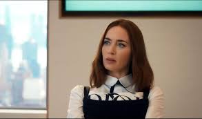Emily Blunt diz que evitou usar IA em cena do novo filme de Steven Spielberg: 'Tenho um pouco de medo'