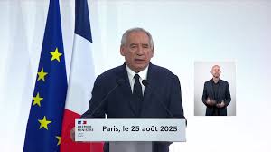 Rousseau Attaque l'Agriculture! Bayrou Réplique: Le Scandale Éclate! - Imagen principal del artículo