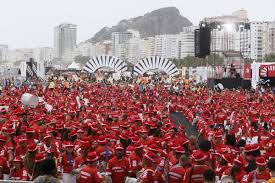 Carnaval de recordes: veja como turismo aquecido e patrocínios inovadores turbinam negócios da folia