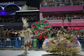Veja a letra do samba da Mangueira para o carnaval 2026