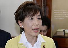 May 18, 2013: Women&#39;s Committee chair Noriko Furuya of New Komeito expressed ... - New-Komeito-women-lawmakers-demand-that-Hashimoto-retract-comments
