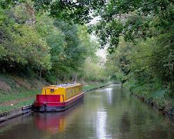 Image of Staffordshire and Worcestershire Canal, England