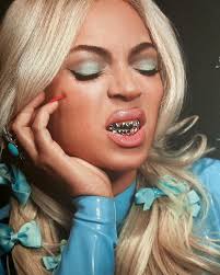 Beyoncé for the Cowboy Carter photoshoot!! Omg this is so sickening