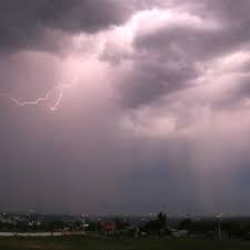 Alejarse de Árboles, Ventanas y No Salir: Alerta PC a Estos Estados por Fuertes Lluvias