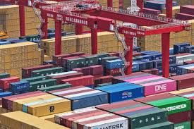 Commentary: How Chinese imports are skirting Trump's tariffs