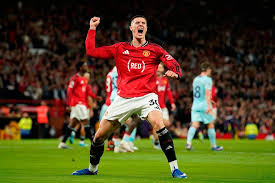 Casemiro digs deep to all but seal Manchester United’s return to Champions League