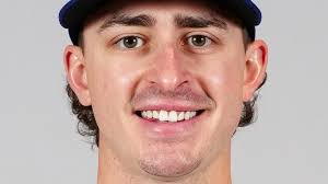 Justin Wrobleski earns win in relief vs. Padres