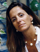 Maria João Lopo de Carvalho. Maria João Lopo de Carvalho nasceu em 1962 e licenciou-se em Línguas e Literaturas Modernas pela Universidade Nova de Lisboa. - 4nM1WHFSESYA4kCn7nBP1I2bZKEaBkg6%2BFAE%3D