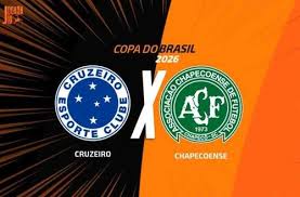 Cruzeiro x Chapecoense, AO VIVO, com a Voz do Esporte, às 17h30