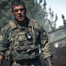 Máquina de Guerra, da Netflix, surpreende com ótima aprovação no Rotten Tomatoes