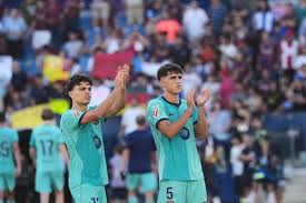 Yamal anota doblete y Espart anota otro en goleada 4-2 del Barcelona ante Levante