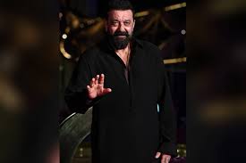 അശ്ലീലഗാനരംഗത്തിൽ അഭിനയിച്ചു; 50 ഗോത്രവർഗ പെൺകുട്ടികളുടെ പഠനം സ്‌പോൺസർ ചെയ്യാമെന്ന് സഞ്ജയ് ദത്ത്