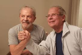 Nova candidatura de Lula tem cara de coisa antiga