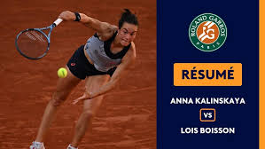 1er tour (F) : le résumé de Loïs Boisson vs Anna Kalinskaya en replay - Roland-Garros
