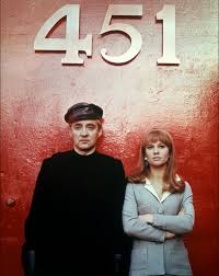 Résultat de recherche d'images pour "fahrenheit 451"