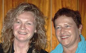 Sybille Lehmann (links) ist die neue Kassiererin des Narrenrates ...