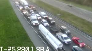 Fatal crash closes southbound I-75 in Pasco County