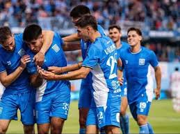Sarmiento y Estudiantes (RC) juegan un partido clave pensando en la permanencia