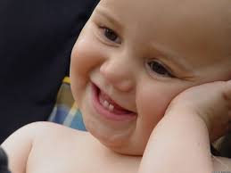 اجمل ابتسامات اطفال 2014 خلفيات