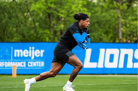Detroit Lions Mailbag: A surprise upset pick, a potential rookie starter, and the truth about Isiah Pacheco