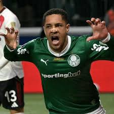 Palmeiras quer Allianz cheio na Libertadores, e tem Vitor Roque como trunfo