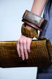 Resultado de imagem para tendencia de bolsas e carteiras inverno 2016