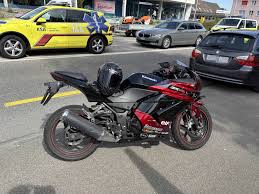 Fussgängerin (54†) nach Kollision mit Motorrad verstorben