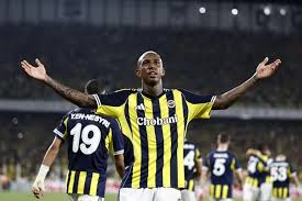 O que me falaram no Grêmio sobre Talisca e Morisco