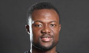 Gideon Baah HJK:n riveihin. 24.2.2014 - Gideon-Baah-HJK-n-riveihin_vaaka