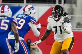 Steelers notebook: Virtually entire starting unit sits; Max Iheanachor makes pro game debut