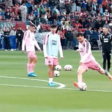 Lionel Messi in pre-game warm-ups