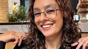 Catia Fonseca está prestes a assinar com o SBT, diz colunista; saiba como será o programa