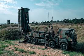 Il peut détecter les missiles jusqu'à 5.000 kilomètres et agir "en quelques secondes": le français Thales dévoile son dôme de défense anti-aérienne dans le sillage du Golden Dome américain