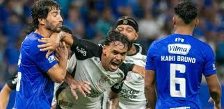 Corinthians aproveita expulsão e busca empate com o Cruzeiro no Brasileirão