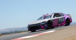 Reddick falls multiple laps down at Sonoma with mechanical issue