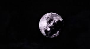 Les astrologues sont formels : voici les 3 signes les plus impacté négativement par la pleine lune du 29 juillet