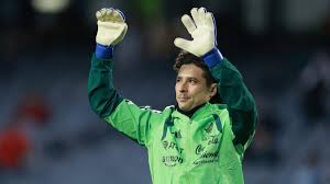 ¡Con la mente en el Tri! Guillermo Ochoa no jugará lo que resta de la temporada en Chipre: reporte