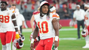 Pacheco: Futuro Incerto? Chiefs Precisam de um Novo RB Urgente! - Imagen principal del artículo