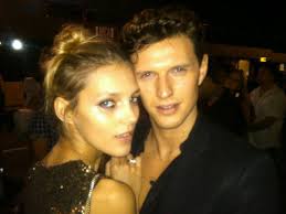 ... to her longtime boyfriend, Sasha Knezevic. Though I&#39;m convinced that Anja will look marvelous in whatever outfit, I&#39;m so curious about who will offer to ... - anja-rubik-sasha-knezevic