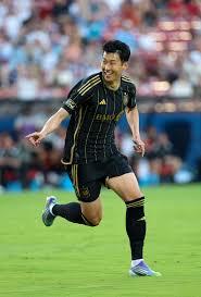 Son Heung-min Messi is playing to death, but Ronaldo is openly passing