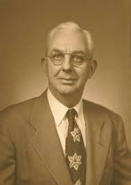 Dr Fred Harold Hull Added by: Robert E. Hull - 45667585_126141216038