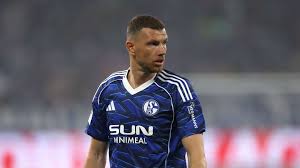 'He's not exactly young anymore' - Edin Dzeko yet to make decision on future as Schalke boss addresses veteran striker's future following Bundesliga promotion