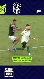 Zé Ricardo recebeu cartão vermelho por acertar Andreas Pereira com uma joelhada