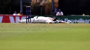 Australia's batting caught in Groundhog Day loop