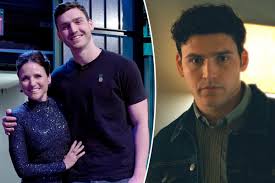 Exclusive | Charlie Hall reveals how mom Julia Louis-Dreyfus reacted to his ‘White Lotus’ Season 4 casting