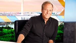 Mike Rowe Exposes the One Forgotten Socialist Experiment That America Quietly Rejected—and Why It’s Resurfacing Now