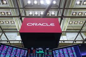 Oracle Risks Falling Behind in AI Race as Spending Binge Bites